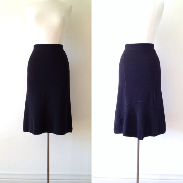 black midi skirt / max mara / wool black skirt / black wool skirt tight fitted