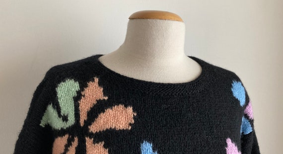 80s abstract sweater vintage black 80s sweater - image 9