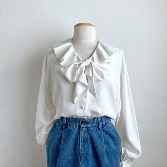 white ruffle 80s blouse vintage poet blouse white