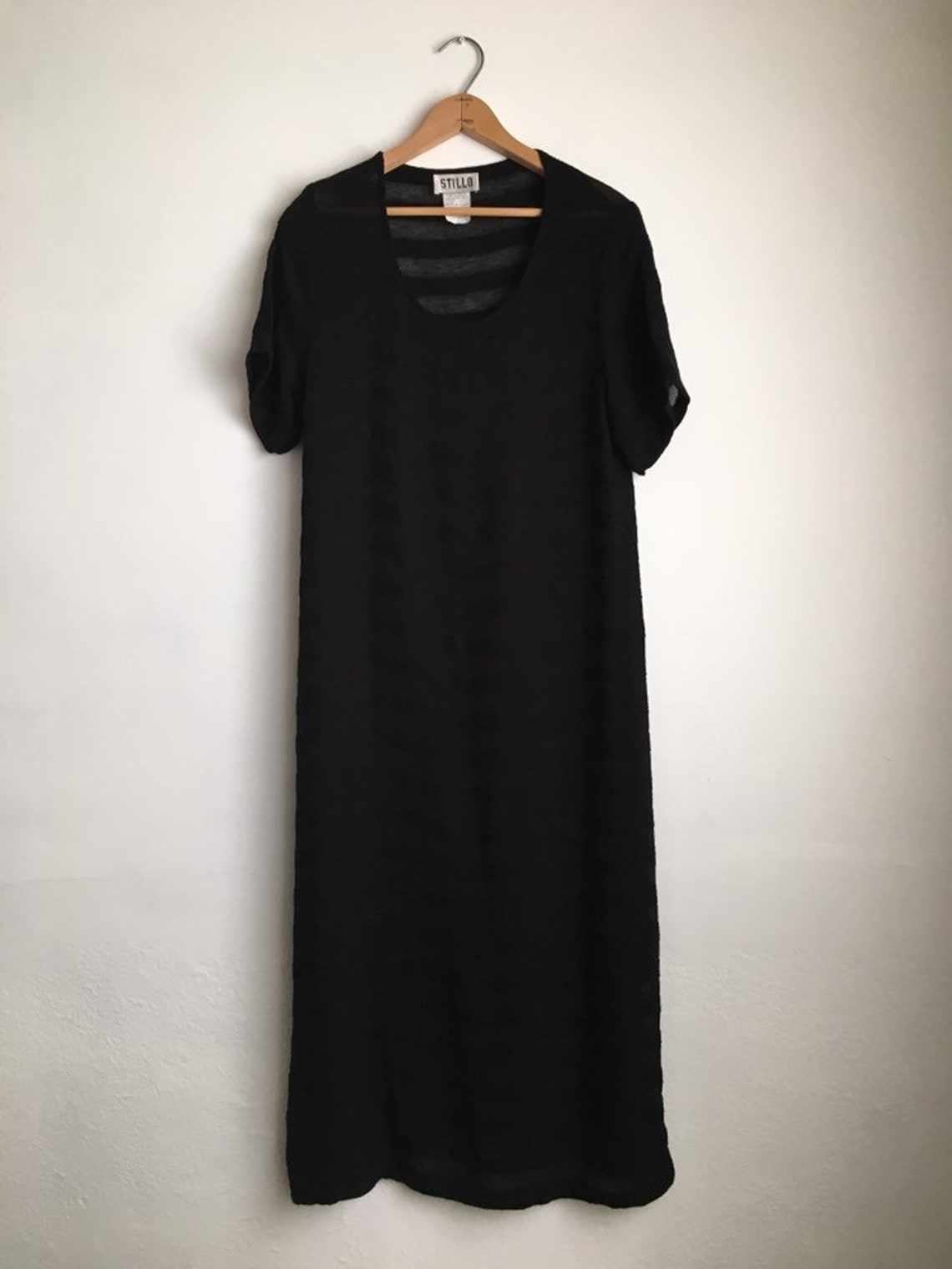 black muumuu dress