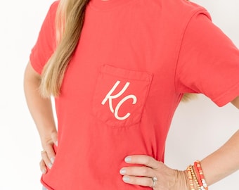 Kansas City Script Cropped Pocket T-Shirt - Red & Ivory