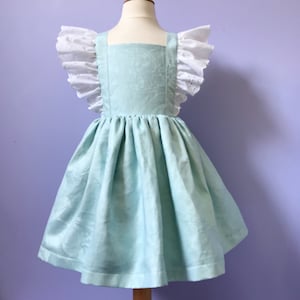 Vintage style Pinafore Dress #658 ,  Childs Pinny, One-of-a-kind cotton dress Size 4