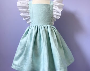 Vintage style Pinafore Dress #658 ,  Childs Pinny, One-of-a-kind cotton dress Size 4