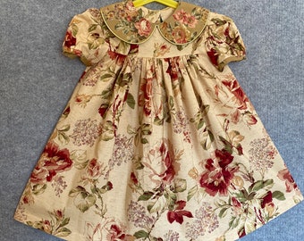 Little girls old-fashioned dress (20)