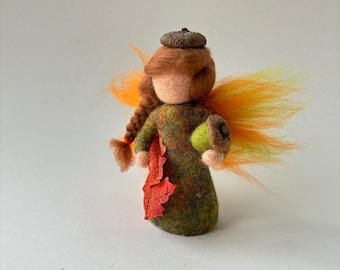 Acorn-Flower fairy,Wet  felted. Waldorf. Felted.flower child.Naturetable.Season table.Autumn