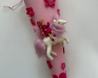 Schultüte mit Einhorn und fee,Elfe,Schulelfe,Schulanfang,Einschulung,Filzart,Waldorf-art,Märchen schultüte,Zuckertüte