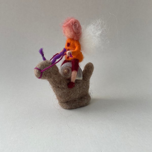 Snail with fairy, Hand-felted ,Waldorf-art,Filzart,Season-table,Nature table,Jahreszeitentisch