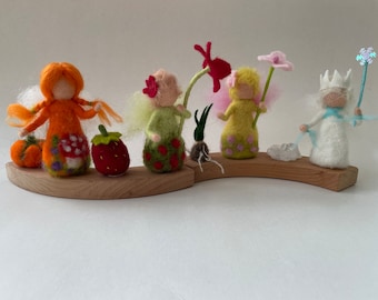 Seasons  Fairies, ring ornament,4 Seasons,Birthdayring,Waldorf-art,Needle felted,Filzart,Seasons Table