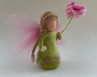 Flower fairy,Wet  felted,Waldorf, Felted,flower child,Naturetable,Season table,Filzart,Blumenkind,Gefilzt