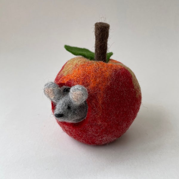 Apple-house,Apple-mouse, Nature table,Mouse Felted,Waldorfart,Filzart ,Wet Felted.