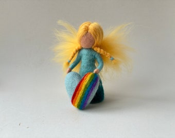 Sweetheart Fairy,Love angel,Valentine,Wet felted,Waldorf-art,Naturetable.Filzart,Seasons Table,Gefilzt,Jahreszeitentisch,