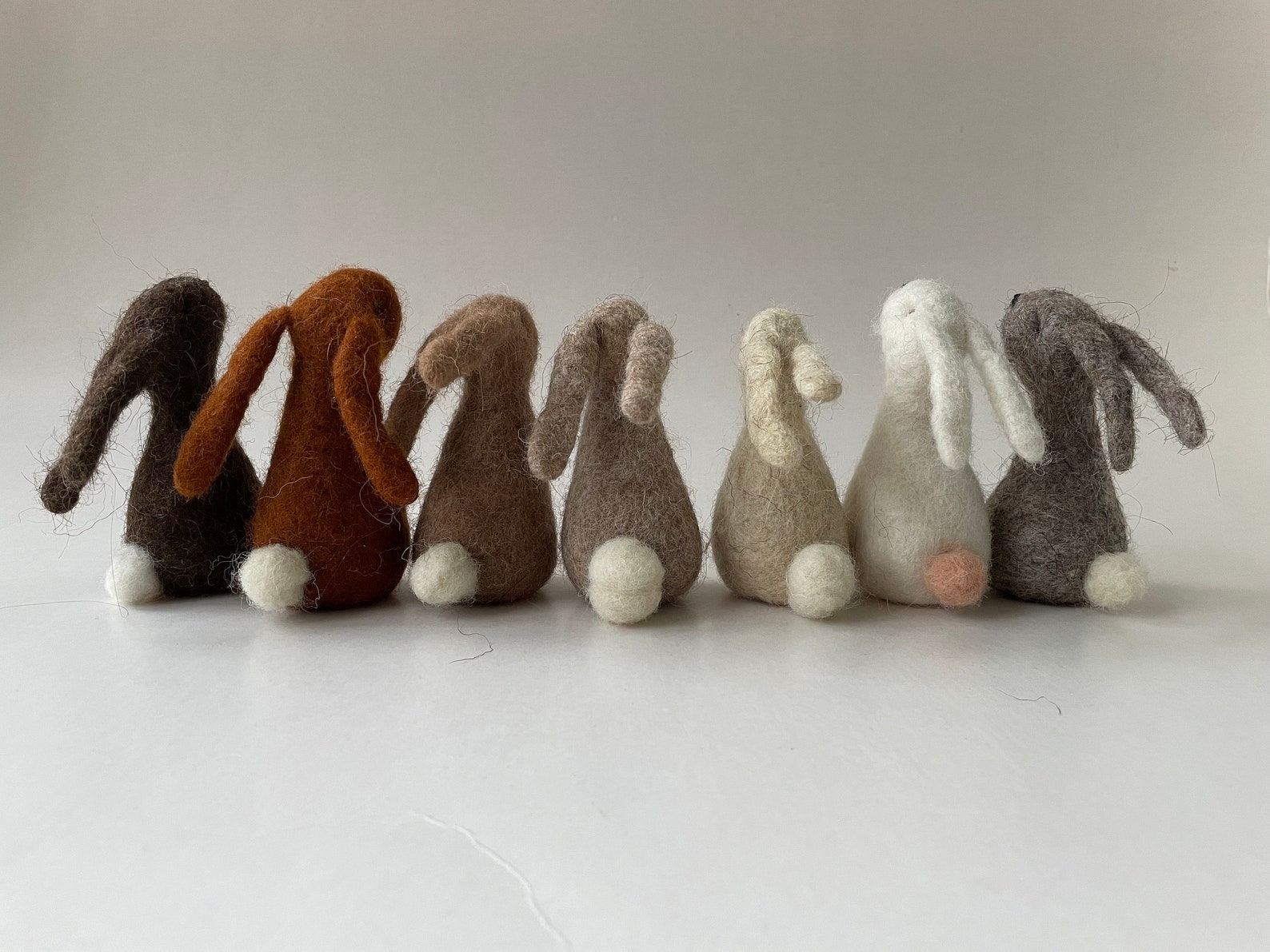 Bunny ,Wet felted, Waldorf-art,Easter,Filzart,Häschen gefilzt