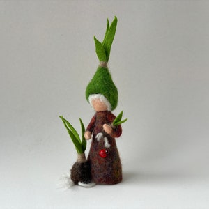 Root-child,Waldorf-art,Felted ,Flower child,Season-table,Spring,Filzart,Wurzelkind,Gefilzt,Jahreszeitentisch,Table doll,table decorations
