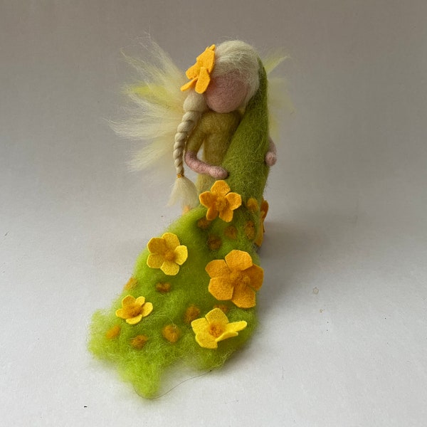 Spring Fairy,Waldorf,Hand-felted,Wet  felted ,Waldorfart,Spring,Seasontable,Filzart,Seasons Table