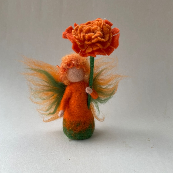 Marigold fairy,felted,Wet felted,Waldorf,Flower child,Naturetable,Season table,Filzart,Jahreszeitentisch,Blumenkind,Gefilzt.