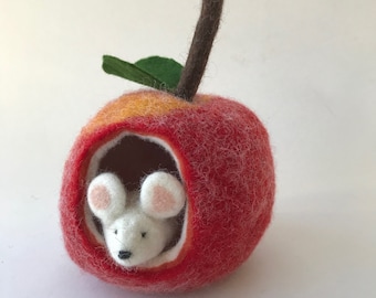 Apple-house,Apple-mouse, Nature table,Mouse Felted,Waldorfart,Filzart ,Wet Felted.