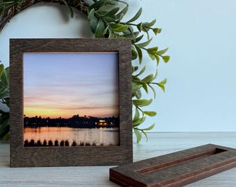 3x3 Frame + Stand, fits photos 3" square