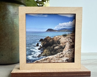 3x3 Frame + Stand, fits photos 3" square
