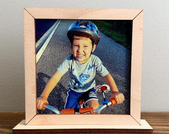 4x4 Frame + Stand, fits 4 inch Square photos