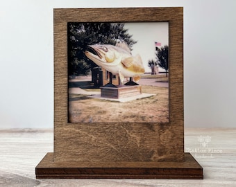 Retro Photo Frame + Stand