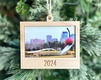 Engraved Wide Frame Ornament