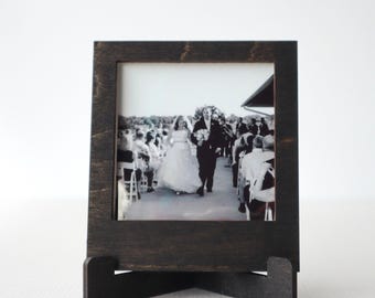 Square Frame + Easel