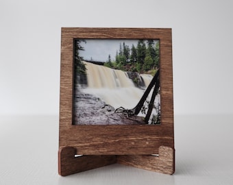 Square Frame + Easel