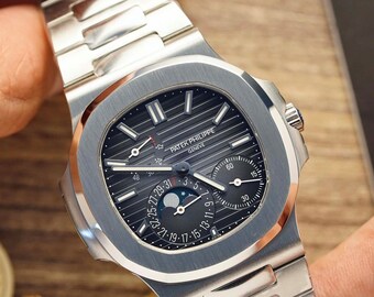 PATEK PHILIPPE Nautilus Orologio automatico da uomo con quadrante blu 5712 1a-001 Articolo n. 57121A-001