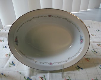 Noritake China Winthrop Oval Rimmed Vegetable Serving Bowl