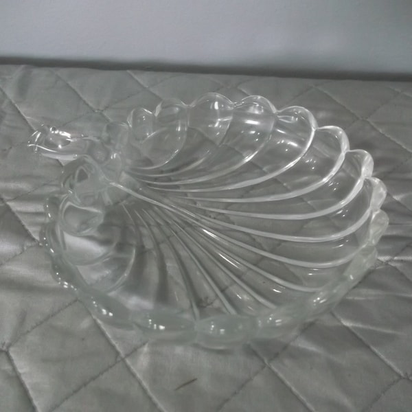 Heisey Crystolite Breakfast Preserve Dish Heisey Crystolite Leaf Dish