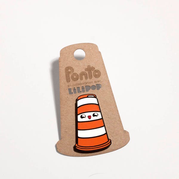 Pin Ponto road barrel orange cone recycled plastic montreal