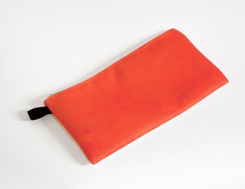 Pencil case Ponto the road barrel vintage Montreal license plate