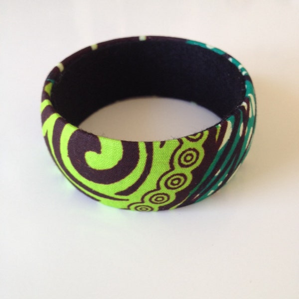 Bracelet in green, Ankara bracelet, Ankara bangle, African print bracelet, Chunky bangle, Ankara fabric bangle, Green bangle