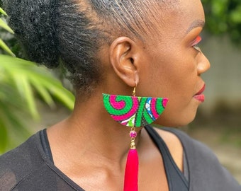 African print earrings with tassel trim, African jewelry, African tassel earrings, Fringe earrings, Statement earrings, fashion earrings