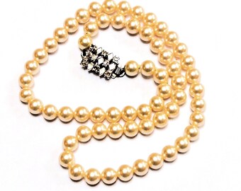Vintage Pearl Necklace, Short 15 Inch Choker, Faux Cream 6mm Pearls, Art Deco Style Clasp, German Metall Mark, Gift for Bridesmaid, Bride