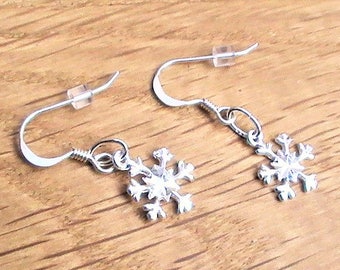 Snowflake Earrings, Sterling Silver Christmas Earrings,  Silver Christmas Jewellery, Christmas Party, Stocking Filler Idea Secret Santa Gift