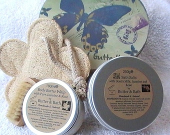 Bath Gift Set, Luxury Bath & Body Products in Vintage Style Tin, Bath Salt, Body Butter and accessories, UK shop