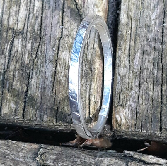 Rauchtopas-Ring, Gehämmertes Band, Ovaler Topas In Sterlingsilber Im