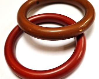 Pair of Vintage Bangles, 1930s Early Plastic, Dark Red and Brown Smooth Bracelets, Art Deco