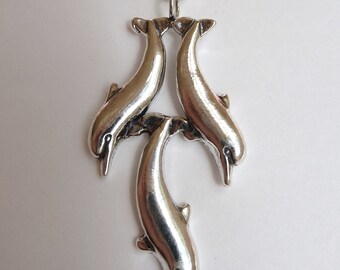 Sterling SilverThree Dolphins Necklace