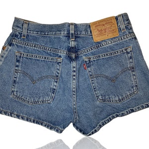 1999 Vintage Red Tab Tab Levi&#39;s High Waisted Shorts // Size 11 Jrs