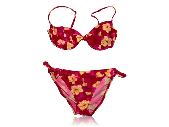 90s Red and Pink Floral Bikini Two Piece Y2K // H… - image 1