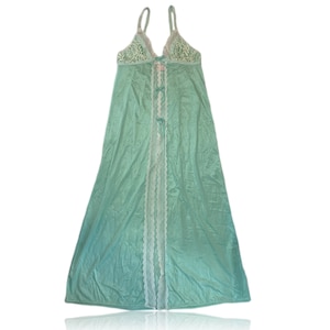 80s Mint Satin and Lace Night Gown Full Length Maxi // Avian // Size Medium
