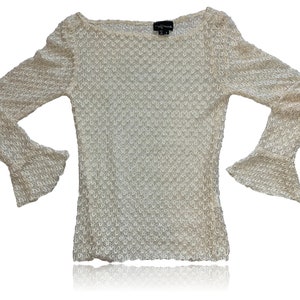 90s Cream Bell Sleeve Textured Top // 70s retro style // Size Small