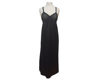 90s Vintage // Black Silky Maxi Night Gown // Sheer Lace Chest Detail // Lace Straps  // Size 32