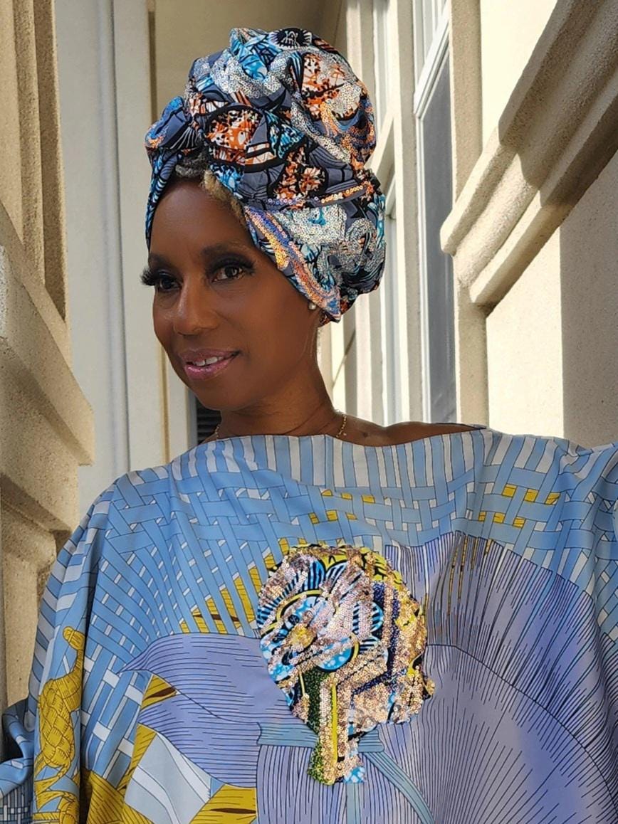 Vintage Mantilla Gold Head Scarf 30\