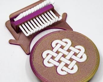 Fancy small mending, darning loom, repair loom, sock repair, visible mending 3D-printed.