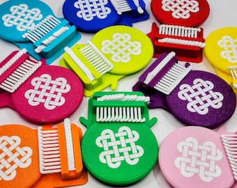 Small mending, darning loom, repair loom, sock repair, visible mending 3D-printed.