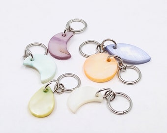Pastel colours shell bead knitting stitch markers, set of 6.