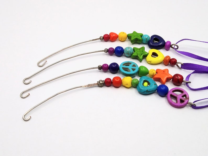 Rainbow multicoloured stone bead spinning wheel orifice hook/threader image 1